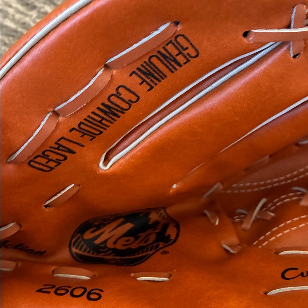 Vintage New York NY Mets Kool-Aid Left Handed Baseball Glove 2606 - Picture 3 of 3